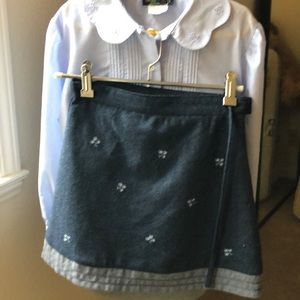 Agrietó and Skirt Size 8 Girls